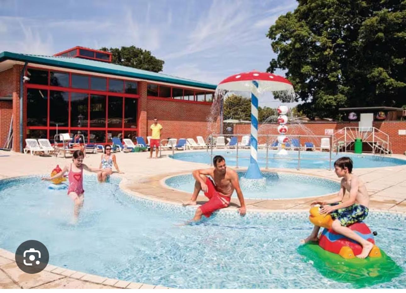 Marigold Lodge 8 At Oakdene Forest Park Saint Leonards Exterior foto